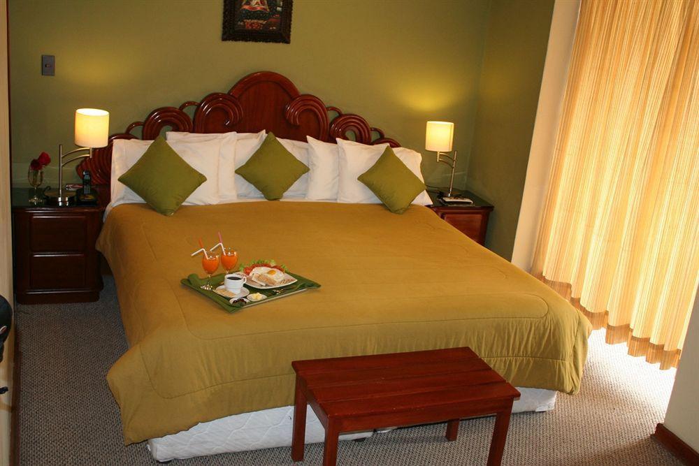 Conde De Lemos Hotel Puno Rom bilde